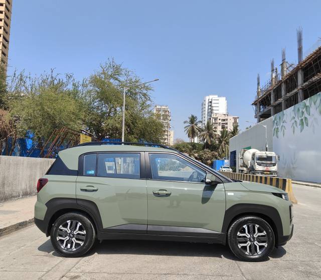 https://images10.gaadi.com/usedcar_image/4523084/original/84b728c868c03266412653e1be227d4f.jpeg?imwidth=6401