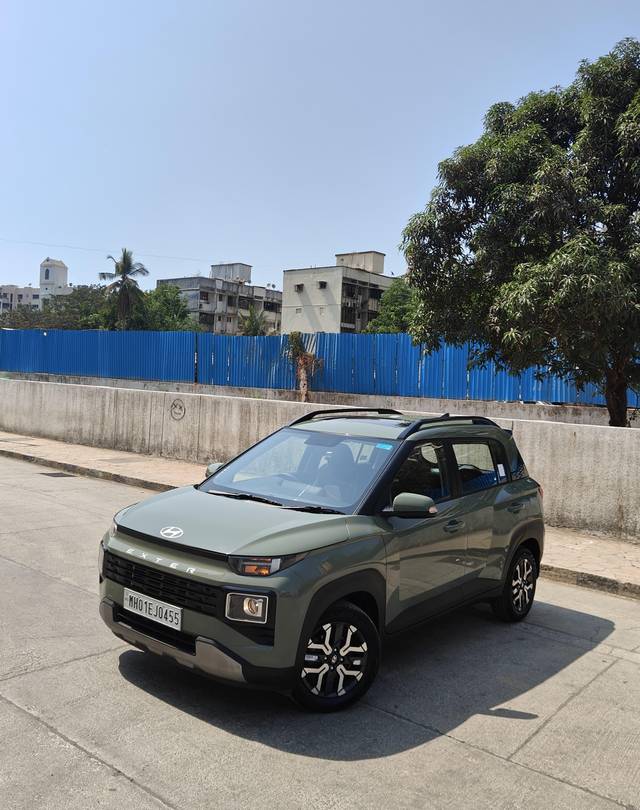 https://images10.gaadi.com/usedcar_image/4523084/original/processed_e953c5fb07db3791c5fbc403ec1db78f.jpeg?imwidth=6400