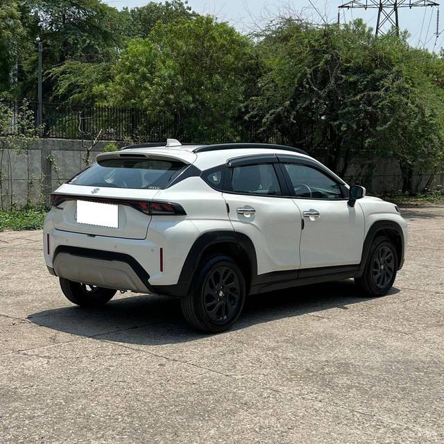 https://images10.gaadi.com/usedcar_image/4523108/original/processed_4abedf38db606f63d0696eb273f22b45.jpg?imwidth=6401