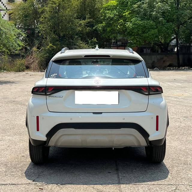 https://images10.gaadi.com/usedcar_image/4523108/original/processed_8d8c6ce1259a2e6b794a2992951867d3.jpg?imwidth=6402