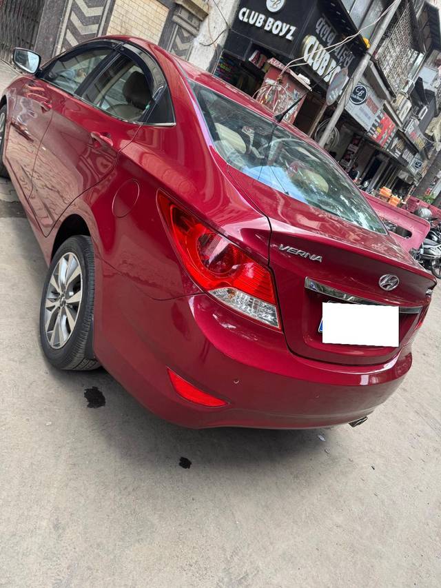 https://images10.gaadi.com/usedcar_image/4523111/original/processed_2d58a14b84d2317b483cf102d50e6c88.jpg?imwidth=6402