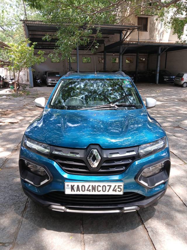 https://images10.gaadi.com/usedcar_image/4523122/original/processed_395cebdd-2012-41eb-a7ad-7235b57618b2.jpg?imwidth=6400