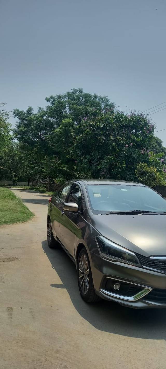 https://images10.gaadi.com/usedcar_image/4523124/original/9ee28164a3bbc91b3290a38152e089ad.jpg?imwidth=6400