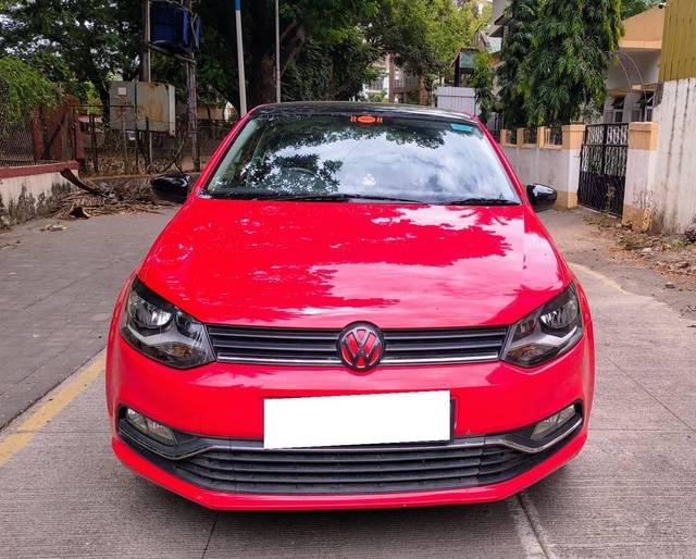 https://images10.gaadi.com/usedcar_image/4523157/original/processed_84b85d36-99ad-42f9-9177-b5c88d783467.jpg?imwidth=6402