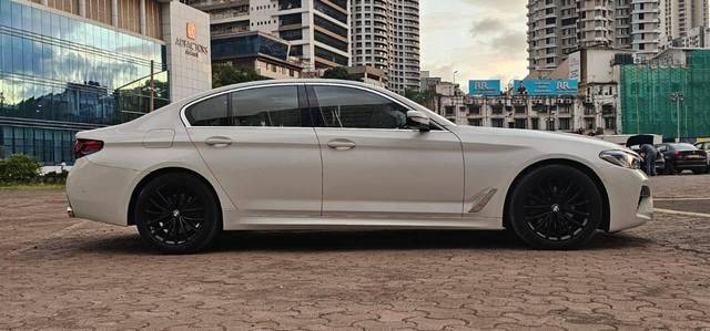 https://images10.gaadi.com/usedcar_image/4523202/original/processed_d3f4c0e1a11c5487add40782d132ae4f.jpg?imwidth=6401