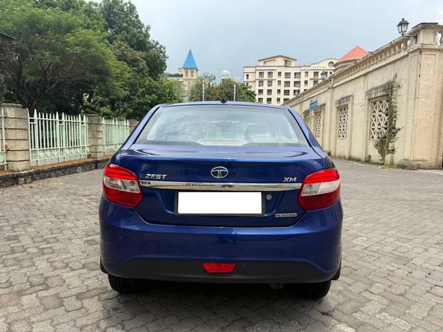 https://images10.gaadi.com/usedcar_image/4523204/original/processed_41637ffa8073917703680a104cddd310.jpeg?imwidth=6401