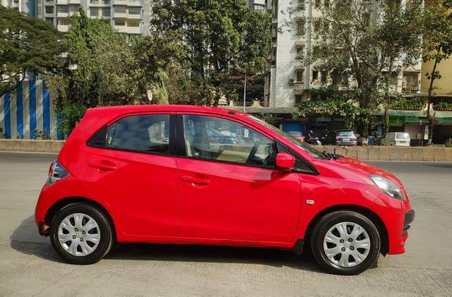https://images10.gaadi.com/usedcar_image/4523216/original/23cdf2a964bc68983d4d57536b85ebc7.jpg?imwidth=6401