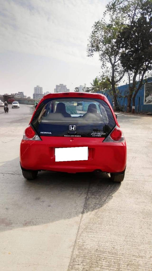 https://images10.gaadi.com/usedcar_image/4523216/original/processed_3a53d642603a6541914042d7bdce4be5.jpg?imwidth=6402