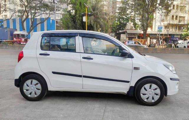 https://images10.gaadi.com/usedcar_image/4523223/original/processed_8e717c4071d93edaaf9fbcf407ab4e26.jpg?imwidth=6401