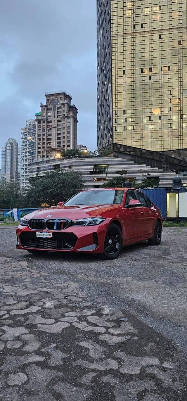 https://images10.gaadi.com/usedcar_image/4523224/original/processed_1db5d33e9ab8d3691dfed88fe1566e47.jpg?imwidth=6402