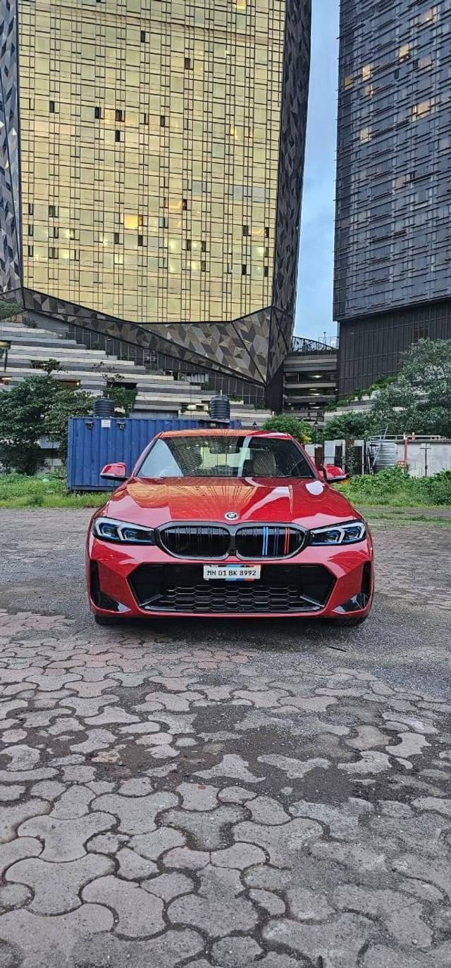 https://images10.gaadi.com/usedcar_image/4523224/original/processed_228631026292a069695a61587d8e45a0.jpg?imwidth=6401