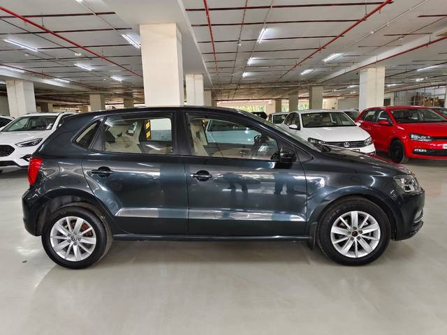 https://images10.gaadi.com/usedcar_image/4523237/original/9fe5a2656f1359b80e446c96b145544d.jpg?imwidth=6401