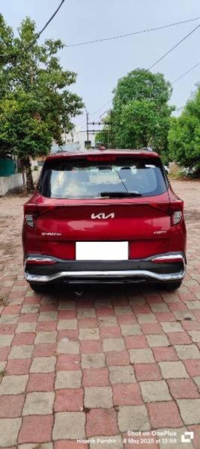 https://images10.gaadi.com/usedcar_image/4523240/original/processed_59462db3-fb95-46d1-b187-90748f0e4d78.jpeg?imwidth=6402