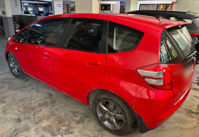 https://images10.gaadi.com/usedcar_image/4523269/original/704e613b-d41d-4595-85d6-f9566a347801.?imwidth=6402