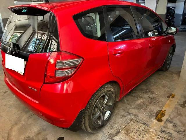 https://images10.gaadi.com/usedcar_image/4523269/original/processed_4ea6b9c5-7daf-49b4-bb00-1dab43328bea.JPG?imwidth=6401