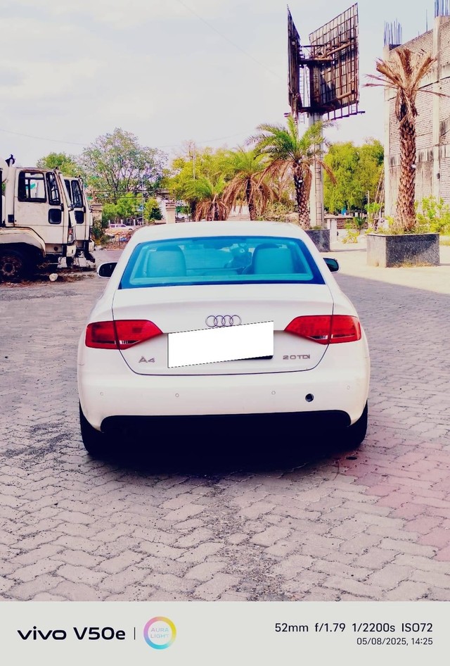 Second-hand 2011 Audi A4 2.0 TDI for sale in Nagpur-3