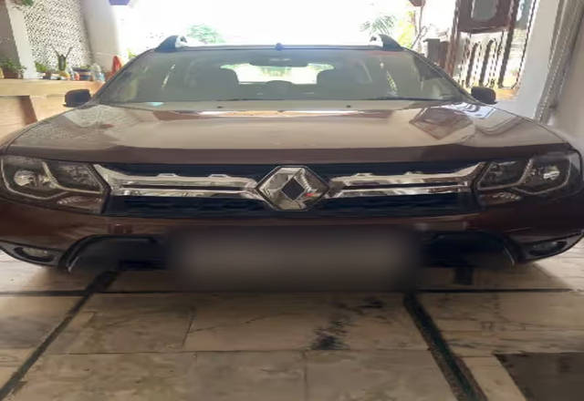 https://images10.gaadi.com/usedcar_image/4523272/original/14e9589d-e5c6-4f40-bd2c-6db549e9c218.?imwidth=6400