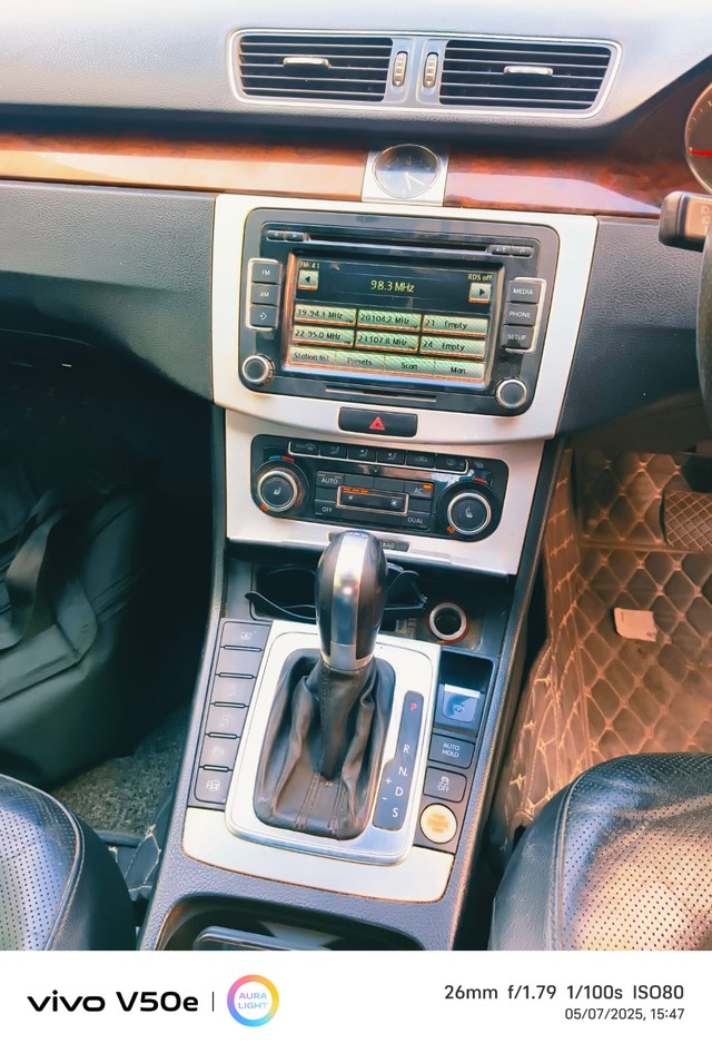 Second-hand 2011 Volkswagen Passat Diesel Comfortline 2.0 TDI for sale in Nagpur-7