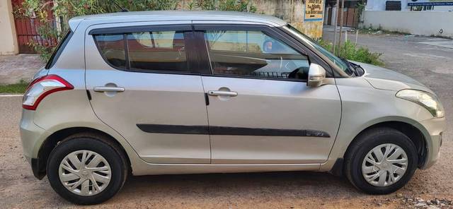 https://images10.gaadi.com/usedcar_image/4523315/original/processed_f2fb3836686771af5c29fe6c12eaab65.jpg?imwidth=6401