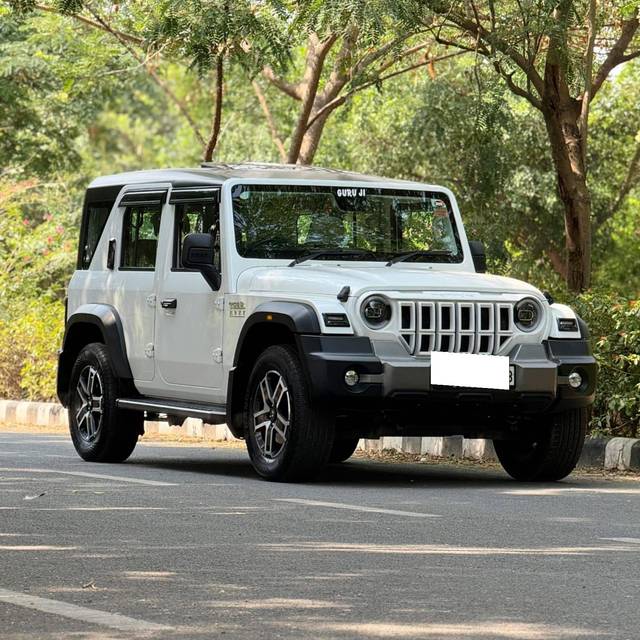 https://images10.gaadi.com/usedcar_image/4523323/original/processed_17e9bf72c6700fba9259bc91125ef171.jpg?imwidth=6400