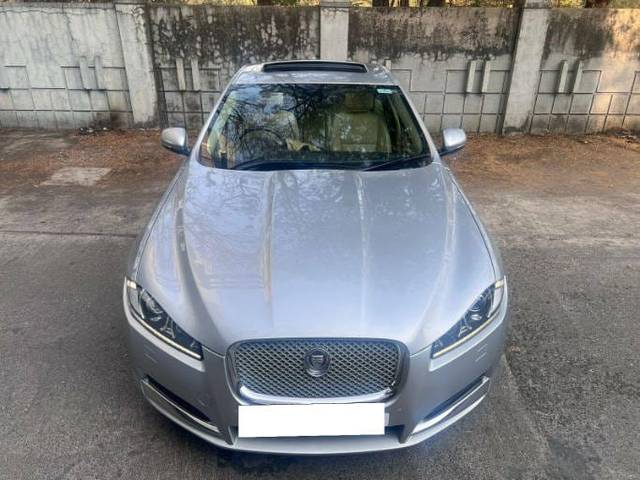 https://images10.gaadi.com/usedcar_image/4523332/original/1e502782700629f72b37419b519271b1.jpg?imwidth=6400