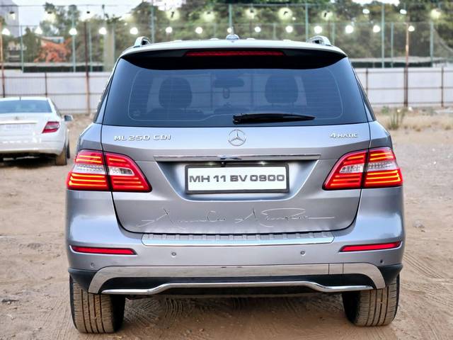 https://images10.gaadi.com/usedcar_image/4523348/original/processed_67e8e80a58b764cc3278092bae8d83bc.jpg?imwidth=6402