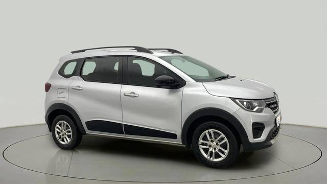 https://images10.gaadi.com/usedcar_image/4523350/original/898717fee6e24527c22b9d849017a009.jpg?imwidth=6400