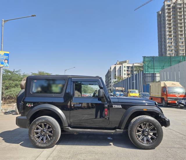 https://images10.gaadi.com/usedcar_image/4523353/original/processed_71ee23ba9e992c9afbbb87748454f520.jpg?imwidth=6401