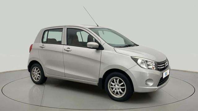 https://images10.gaadi.com/usedcar_image/4523357/original/c0b18f8723cea0b1d70752daea760a12.jpg?imwidth=6400