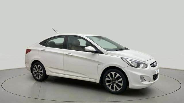 https://images10.gaadi.com/usedcar_image/4523368/original/bfec8bf10196598dec43b50180801ef6.jpg?imwidth=6400