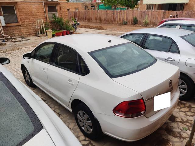 https://images10.gaadi.com/usedcar_image/4523369/original/processed_0287ac8ac0c814af859d1ac5999fa932.jpg?imwidth=6401