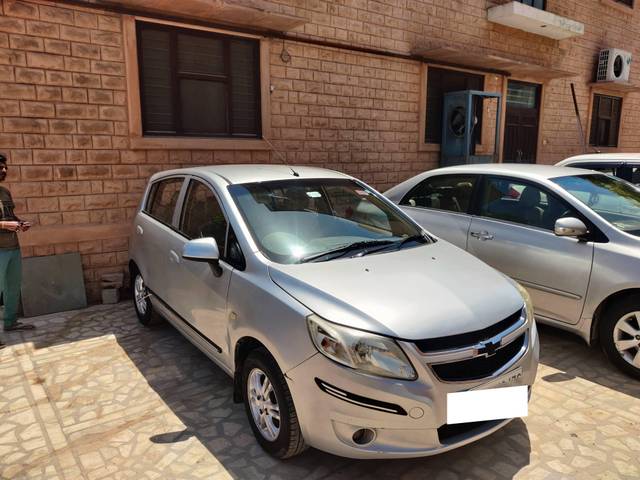 https://images10.gaadi.com/usedcar_image/4523374/original/processed_b4e813fd5490ae828c2e9117e145992c.jpg?imwidth=6400