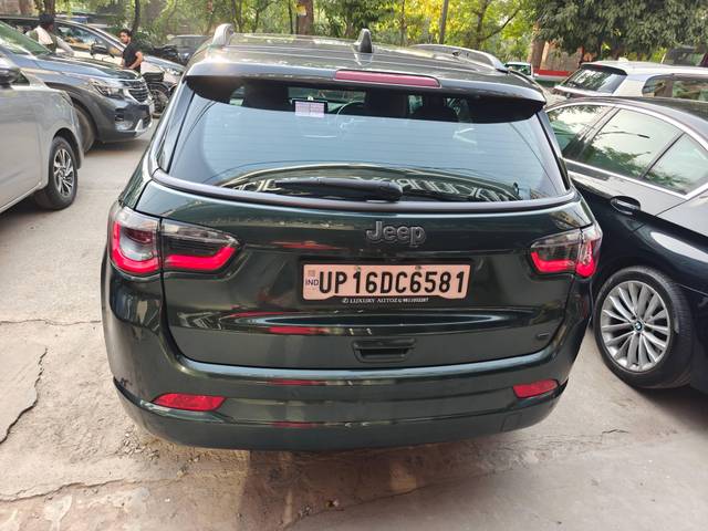 https://images10.gaadi.com/usedcar_image/4523382/original/processed_c9ae4a2e9b09b205c621b846f1047879.jpg?imwidth=6402