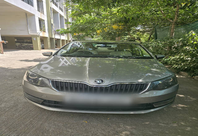 https://images10.gaadi.com/usedcar_image/4523404/original/50baac37-474c-4619-86b8-570aaa8f3ddf.?imwidth=6400