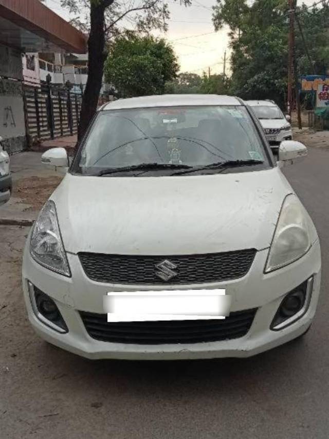https://images10.gaadi.com/usedcar_image/4523406/original/processed_processed_68e0cfe8-3c9b-470e-ba1f-a9ddc133382b.jpg?imwidth=6400
