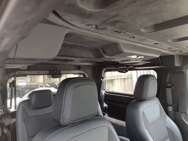 https://images10.gaadi.com/usedcar_image/4523438/original/e71716e7000d71dfe3de8bb9f17ba73f.jpg?imwidth=6402