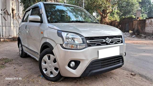 https://images10.gaadi.com/usedcar_image/4523447/original/processed_a2e0f01ec4b757df280fd0a534bbc08c.jpg?imwidth=6400