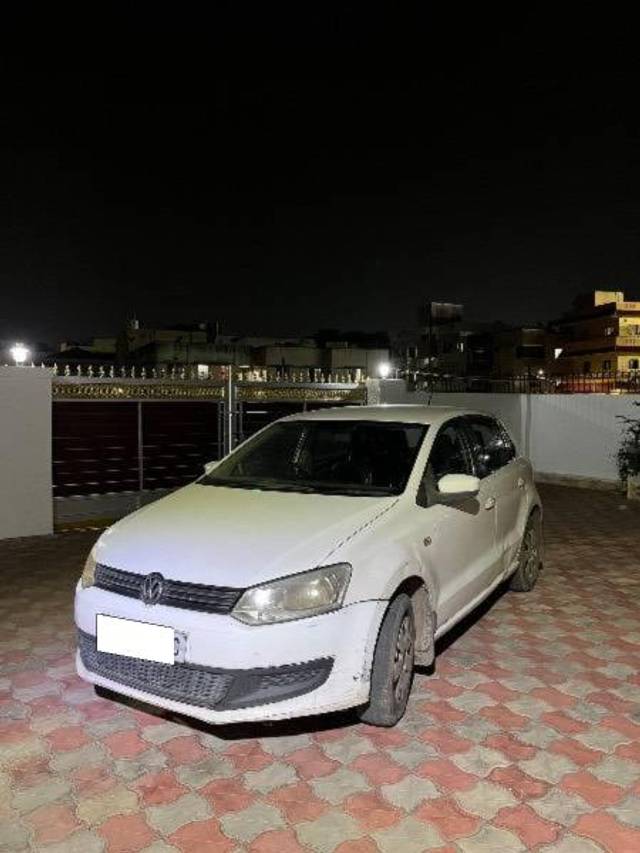 https://images10.gaadi.com/usedcar_image/4523450/original/processed_0fa6e589-5535-4d38-b990-ba05f100c947.jpeg?imwidth=6402