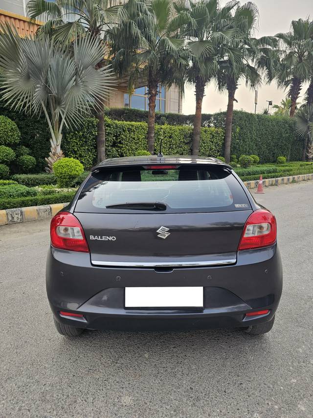 https://images10.gaadi.com/usedcar_image/4523452/original/processed_abd83b769b9ccc61e6ea8a3d49268c09.jpg?imwidth=6402
