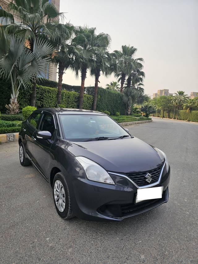 https://images10.gaadi.com/usedcar_image/4523452/original/processed_da56898df18b0874bc437aa10bf93e45.jpg?imwidth=6400