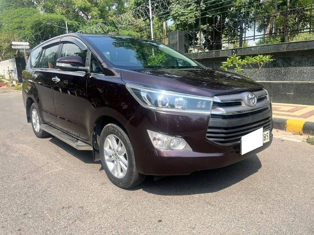 https://images10.gaadi.com/usedcar_image/4523465/original/processed_00529118035582eb94b44e7610e35af9.jpg?imwidth=6400