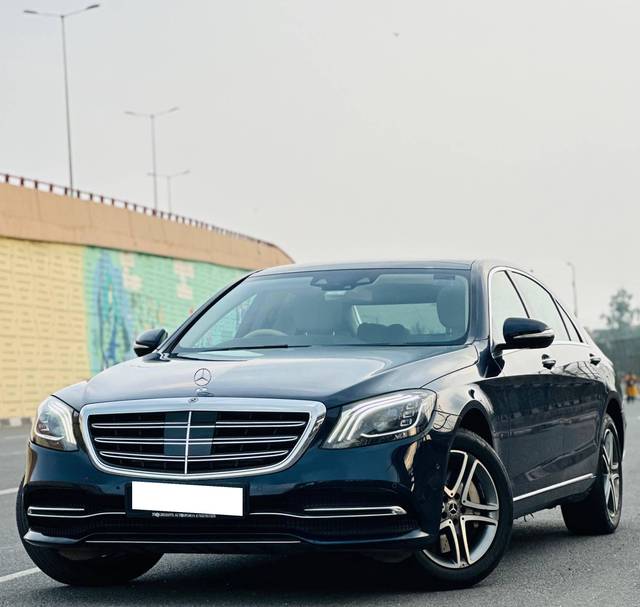 https://images10.gaadi.com/usedcar_image/4523467/original/processed_2ae48815f4fe838d0a7c2f26721be162.jpg?imwidth=6402