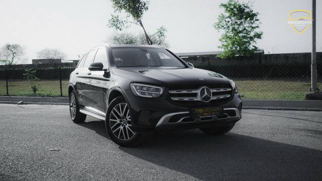 https://images10.gaadi.com/usedcar_image/4523471/original/processed_87e2b10542e27661ddfd9f7fdd565d78.jpg?imwidth=6400