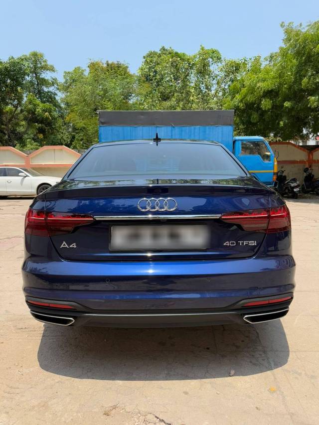 https://images10.gaadi.com/usedcar_image/4523495/original/processed_770017d595001b7d4ec21ce7ad61c6ec.jpg?imwidth=6402