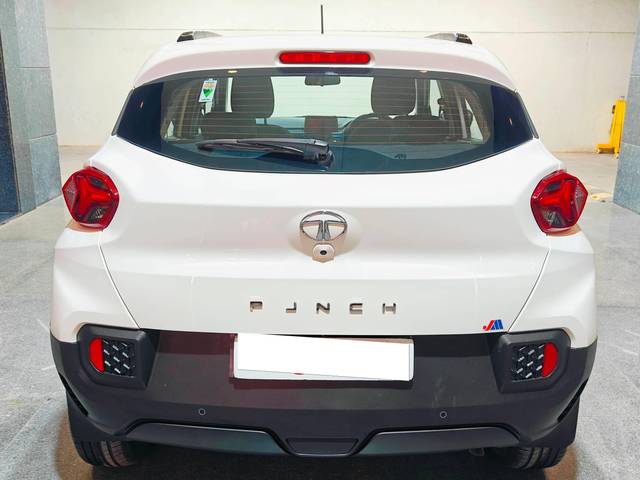 https://images10.gaadi.com/usedcar_image/4523500/original/processed_e6913b80c76ff2b412032a8300cd46cf.jpg?imwidth=6402