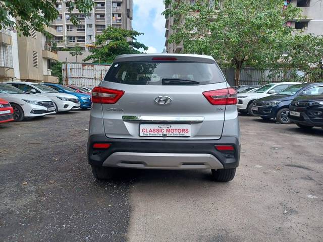 https://images10.gaadi.com/usedcar_image/4523508/original/processed_55db23bcb47bd6c696a40ffd0a392c29.jpeg?imwidth=6402