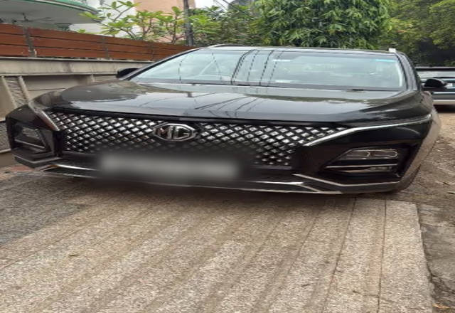 https://images10.gaadi.com/usedcar_image/4523519/original/d1aacffb-0e7f-4537-9b8f-02583fe7f76f.?imwidth=6401