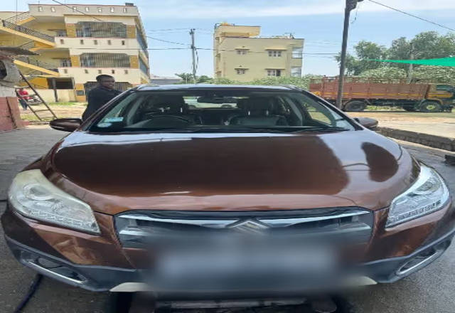 https://images10.gaadi.com/usedcar_image/4523556/original/4d795265-3bea-4fd2-b8b5-5905aaa4e660.?imwidth=6400