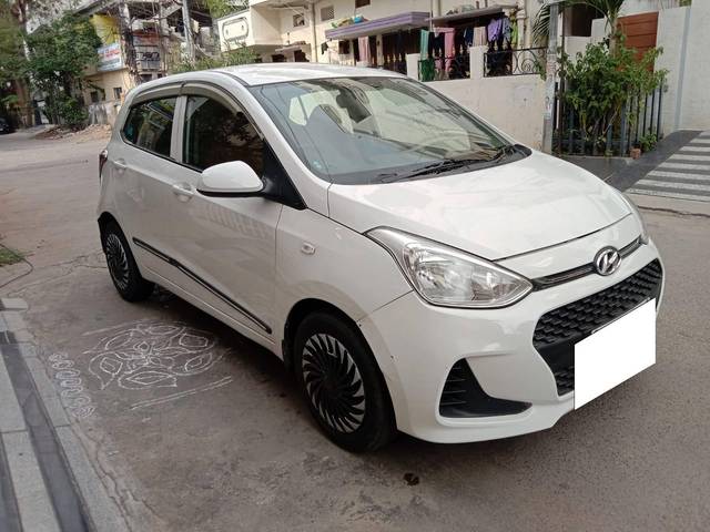 https://images10.gaadi.com/usedcar_image/4523575/original/processed_259dddd0c2a2b11ff54d1be73ca3282a.jpg?imwidth=6400