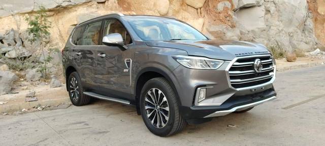https://images10.gaadi.com/usedcar_image/4523585/original/processed_00b18da37f12dc17ae6a3e00f8fd63c9.jpeg?imwidth=6400